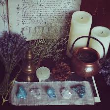 Pin By Nichole Logan On A Life Of Enchantment Crystal Magic Crystals Witch Aesthetic