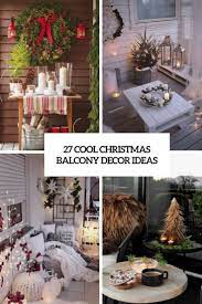 27 Cool Christmas Balcony Decor Ideas Apartment Balcony Decorating Balcony Decor Winter Dining Table Decor