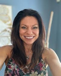 Heather Crider's Instagram, Twitter & Facebook