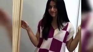 Ducky Bhai Wife Viral Video | Aroob Jatoi new Viral Video | Ducky Bhai |  ducky bhai wife fake video - video Dailymotion