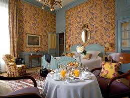 Pin By Cooking In Provence On Meet Me In Paris French Style Homes Avignon French Country Rug
