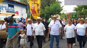 Maybe you would like to learn more about one of these? Familias De Masaya Conmemoran Dia De Los Pueblos Indigenas