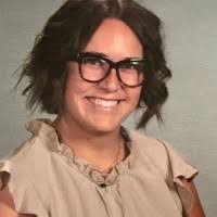 Lora Langston's Instagram, Twitter & Facebook