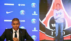 Der wertvollste spieler war weder kylian mbappé noch erling haaland, die mit ihren toren und transfersagen die zeitungen füllten. Vorstellung Von Kylian Mbappe Bei Psg Der Vater Schnappt Uber Seite 5