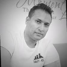 This site looks like a great development site. And in-fact it should be.  With over 1400m2 after you take out the driveway, that's easily 12 to 14  homes. A 7:1 improvement in