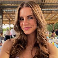 What are good locations in Birmingham for engagement pictures with mountain  and fall vibes?