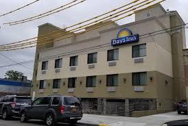 Address, contact information, & hours of operation for days inn locations in new york. Days Inn By Wyndham Brooklyn Marine Park Brooklyn Ny Hotels
