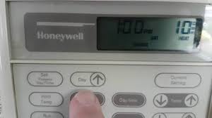 I am trying to replace the battery in the honeywell chromotherm iii thermostat. Honeywell Thermostat Directions Youtube