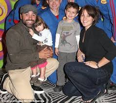 Hoya tied the knot to millie coretjer on 5 october 2001. Pin On Boxing Jus Say Ali Mayweather Nd Errithng Everlasting