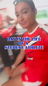 🏆✨ #ThrowbackThursday to when a 14-year-old Venus Williams made her  unforgettable debut, defeating former NCAA champion Shaun Stafford! The  start of an incredible journey! 🎾💪 #LegendInTheMaking #TennisHistory  #harrisbrandedu ...