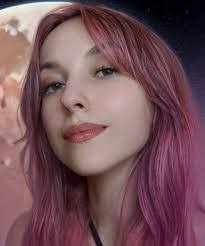 Becky Rhodes's Instagram, Twitter & Facebook