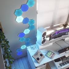 Every item is unique due to the handmade nature of the product. Nanoleaf Nl42 0001hx 3pk Set 3x Rgb Led Dimmpanel Hexagon Led 2w 230v Beleuchtung De