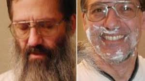 Sakalını kesebilmek için 10 yıl bekledi