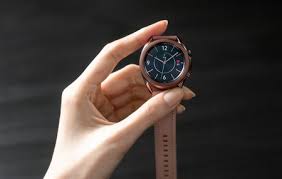 This device is rated 5atm, meaning it is water resistant up to 50 meters per iso standard 22810:2010. Samsung Galaxy Watch 3 Version Con Y Sin Lte Para Un Smartwatch Que Nos Devuelve El Diferencial Bisel Giratorio De Samsung