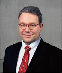 Classic radio presenter sandra voss enjoys life without glasses