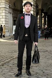 1001 Ideen Fur Anzug Mit Fliege Ideen Tipps Und Designs Fliege Anzug Blauer Anzug Anzug