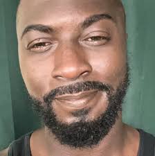 How to build a Dark world deck?