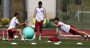 De la wikipedia, enciclopedia liberă. Mercado Vcf El Valencia Cf Sigue De Cerca A Unai Simon Plaza Deportiva