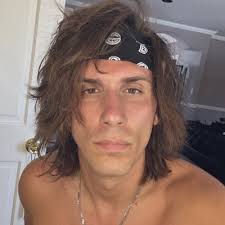 Richard Christy (@cwotd)