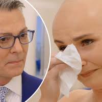 London Marathon: Man dressed as Big Ben struggles at finish line