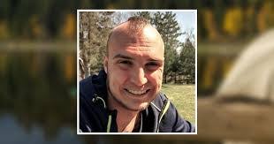 Laura Krolak's Instagram, Twitter & Facebook