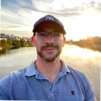 60+ "Maximo" profiles