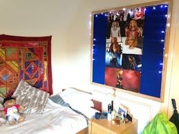 William jones estate agents, didcot. The Making Of Six How Tudor Queens Turned Into Pop Stars The New York Times