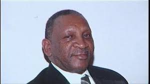 Contractors Replace Roof