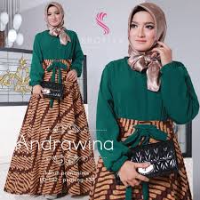 Corner 23 mencoba mendefinisikan gamis sebagai satu busana muslimah dengan model panjang, lurus dan menutupi seluruh badan dari atas sebatas leher menjuntai sampai dengan hampir menutupi mata kaki, sehingga apabila muslimah. Update Stok Hari Ini Ya Kak Untuk Detail Dan Fast Respon Silahkan Hubungi No Wa Admin Kami Model Pakaian Muslim Model Pakaian Model Pakaian Hijab