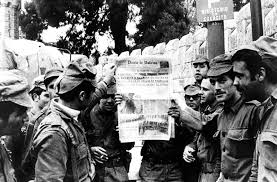 Se celebra la fiesta nacional del aniversario de la liberación. 25 De Abril Quando A Liberdade Chegou Aos Jornais Do Porto Jpn