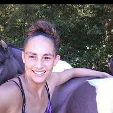 Where to find fertilized chicken eggs of pure breeds?