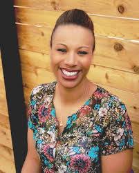 Sarah Quest's Instagram, Twitter & Facebook