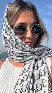 D U B A I -THE CORPORATE DIWALI, ., “ Hey Woman,, What’s your Legacy ?, Can  we celebrate You “ ,