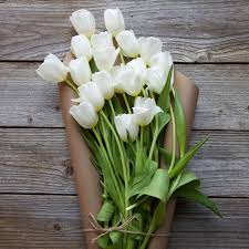 Best online flowers for mother's day. Mother S Day Flowers Best 15 Bouquets To Order Online Gardenista