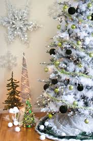 Flocked christmas tree decoration ideas. The Best Way To Make A Flocked Christmas Tree Scratch And Stitch