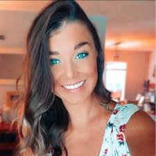 Jackie Casto's Instagram, Twitter & Facebook