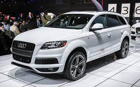 36 White Audi Q7 Models Cars
