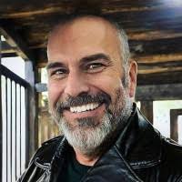 500+ "Mike Reis" profiles