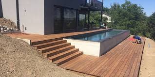 Trouve Sur Bing Par As Menuiserie Ch Asmenuiseriech On Bing Concrete En 2020 Terrasse Bois Piscine Piscine Terasse Et Piscine Et Jardin