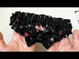 فكرة رائعة من بقايا القماش فقط تفصيل وخياطة بندانة للشعر تنفع كمشروع مربح Diy Craft Youtube In 2021 Diy Headband Dress Sewing Patterns Sewing Dresses