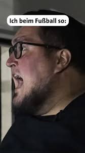 Es geht einfach nicht anders 🫣😌 #fußball #emotion #schreien  #schiedsrichter