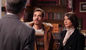 O músico partilhou um retrato ao lado do antigo jogador de futebol, nuno gomes. Bastidores De A Serra Carolina Carvalho Apanha Um Susto Durante As Gravacoes