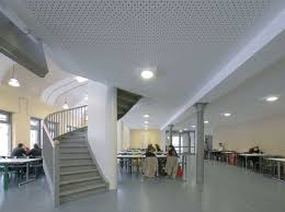 Mit einem guten schallschutz für wand und decke lässt sich die akustik so verändern, dass die bedingungen zum wohnen und arbeiten deutlich verbessert werden. Schallschutz Mit Knauf Knauf