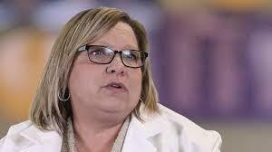 Michelle Thacker's Instagram, Twitter & Facebook