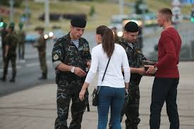 Афіцыйны мінск можа атрымаць ад мвф амаль мільярд долараў ужо праз месяц. Belarus Who Will Win New Eastern Europe A Bimonthly News Magazine Dedicated To Central And Eastern European Affairs