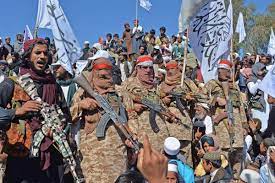 Taliban, sovyetler birliği'nin afganistan'a müdahalesinin ardından sovyet güçlerinin. Rd2tvv96l Tw M