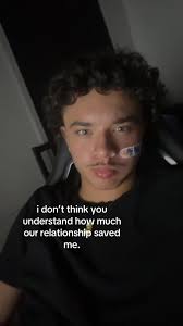 mekhi (@uhhhkhi)'s video of relationship