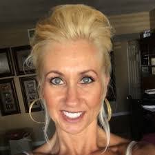 Kris Koontz's Instagram, Twitter & Facebook