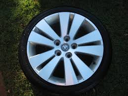 The holden caprice is a saloon (sedan) with 4 doors and a front mounted engine which supplies the power through the rear wheels. Nsw Set Of Four 18 Holden Wm Caprice Rims With Tyres 700 Just Commodores