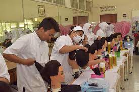 Check spelling or type a new query. Beranda Pendidikan Smk Negeri 6 Surabaya Bekali Keterampilan Untuk Abk Dan Anjal